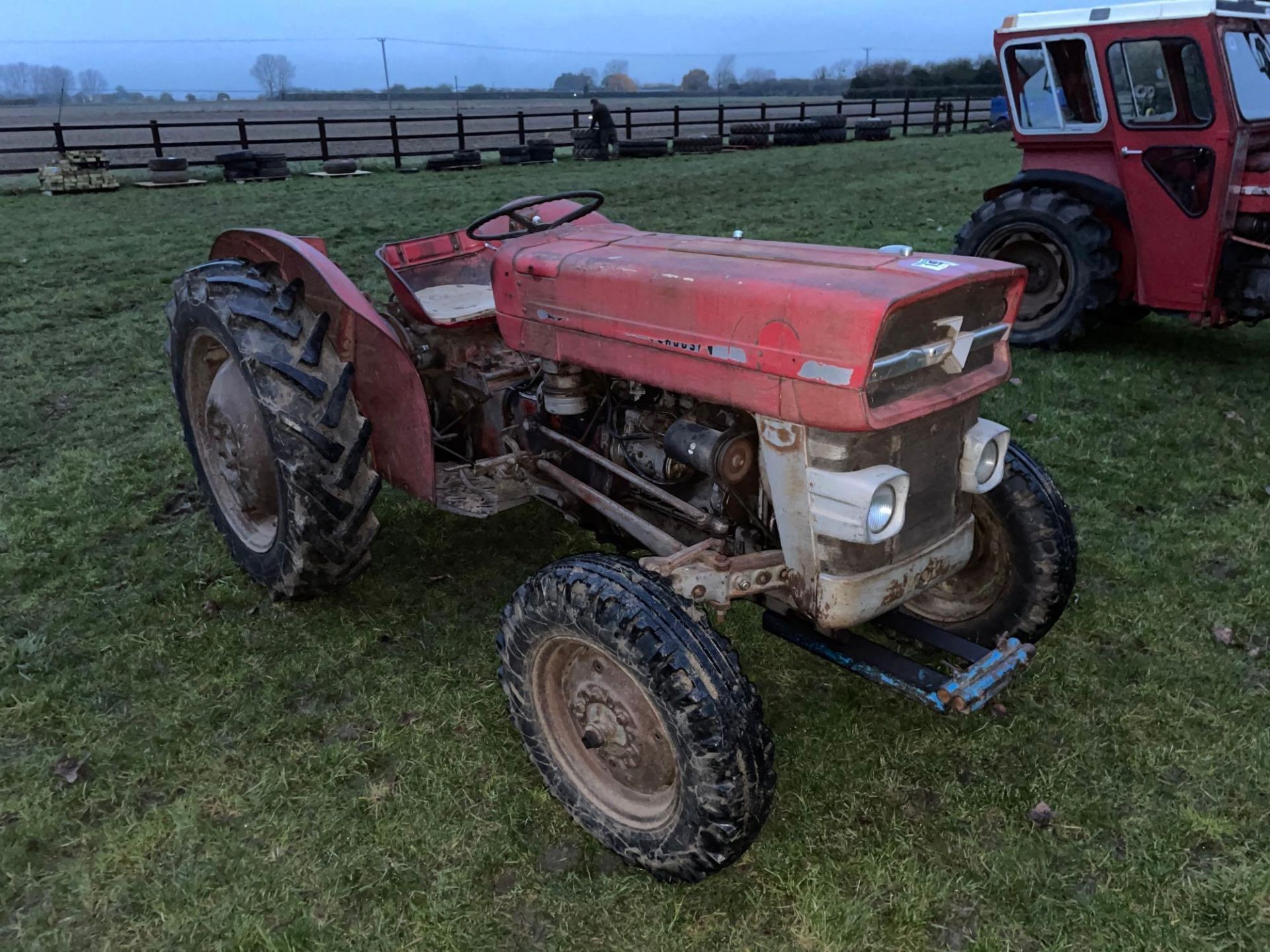 Massey Ferguson 135 narrow 2wd diesel tractor. Reg No: TEG 950G Hours: 4802. Serial No: 124608 - Image 5 of 8