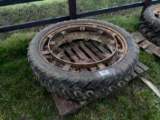 Pair 6.5-44 row crop wheels and tyres, no centres
