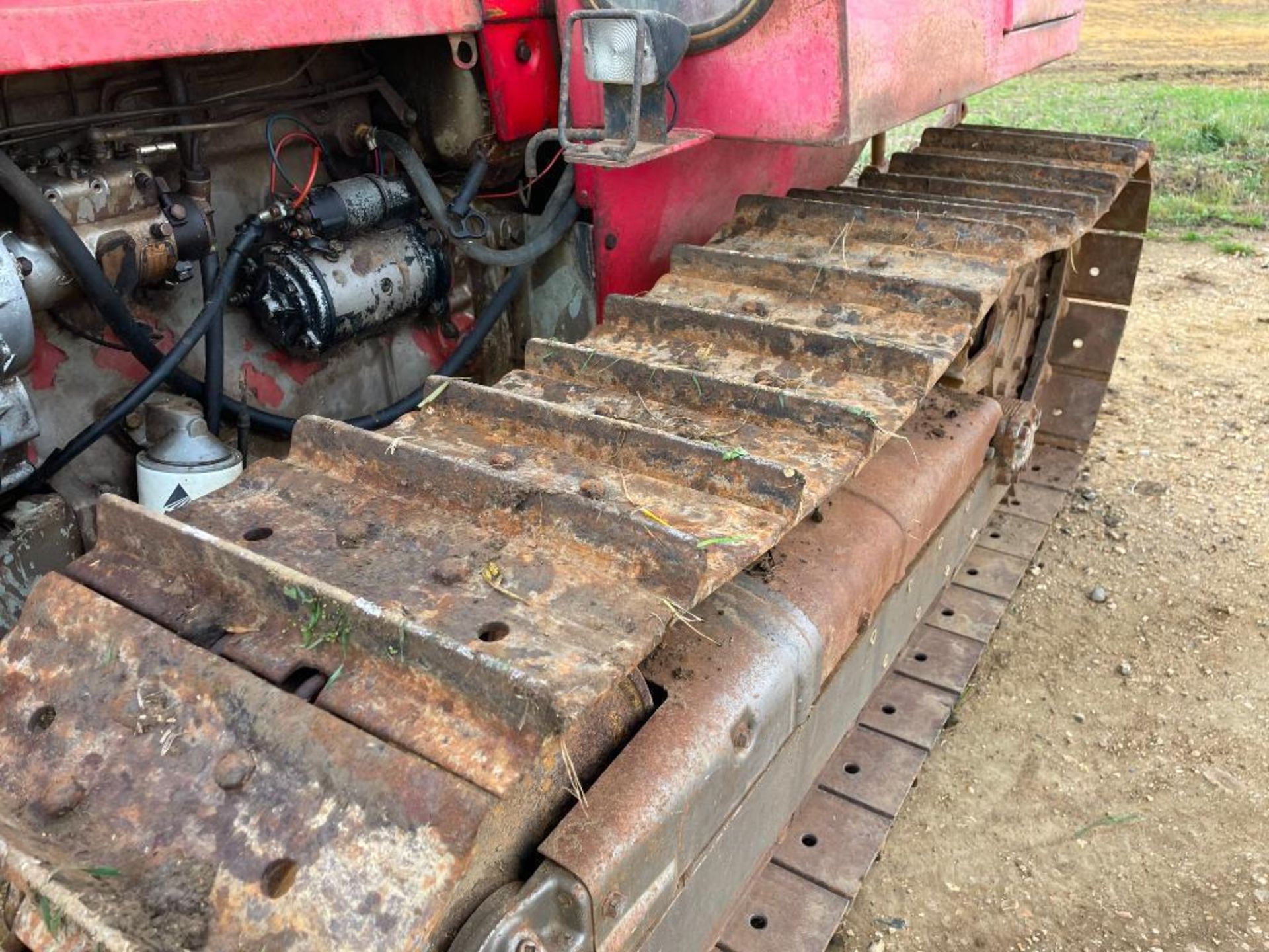 Massey Ferguson 174C 14" metal tracked diesel crawler with cab, rear linkage, drawbar and PTO. Hours - Image 9 of 14