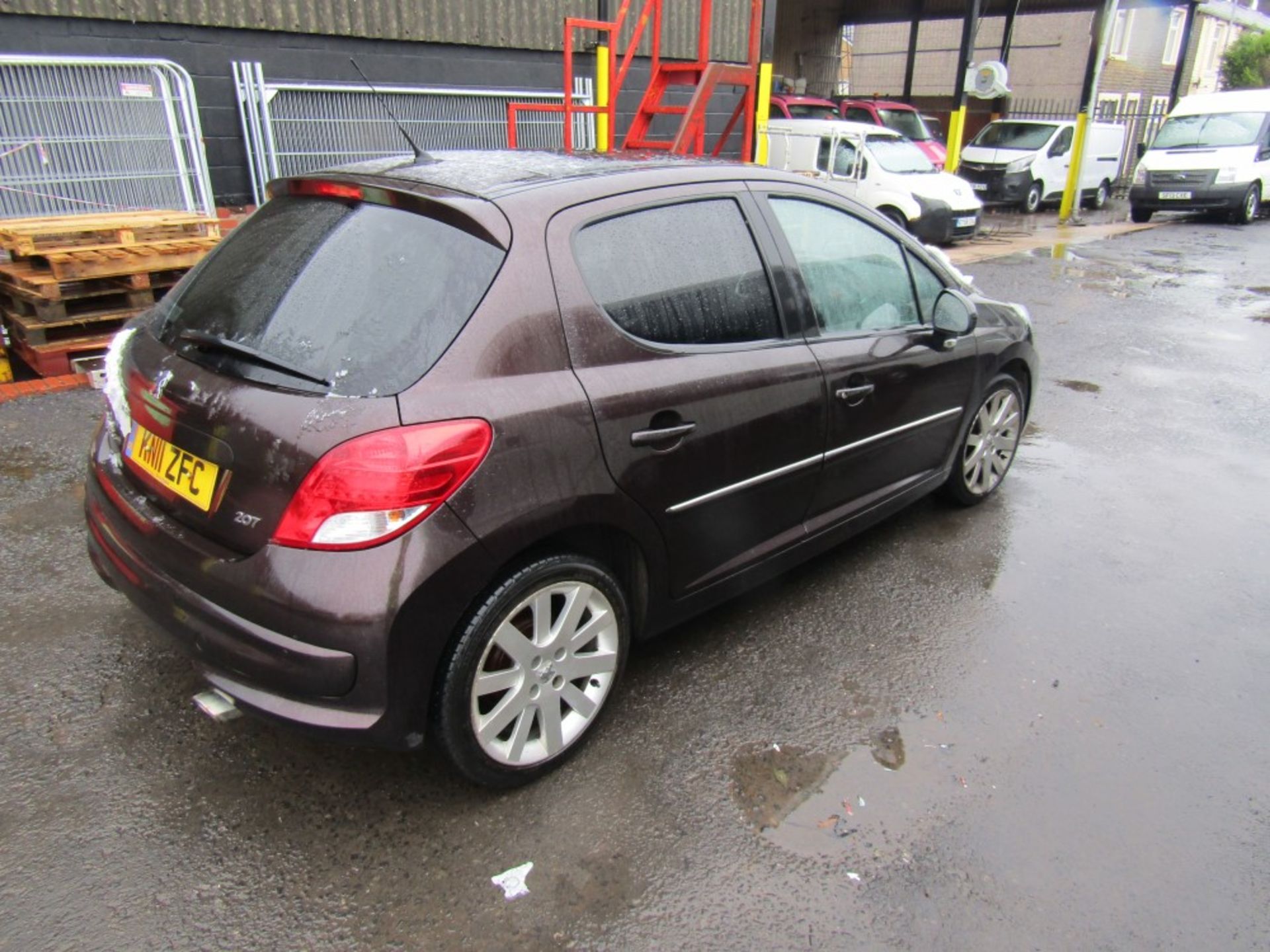 11 reg PEUGEOT 207 ALLURE HDI, 1ST REG 04/11, TEST 08/22, 88625M, V5 HERE, 2 FORMER KEEPERS [NO VAT] - Image 4 of 6