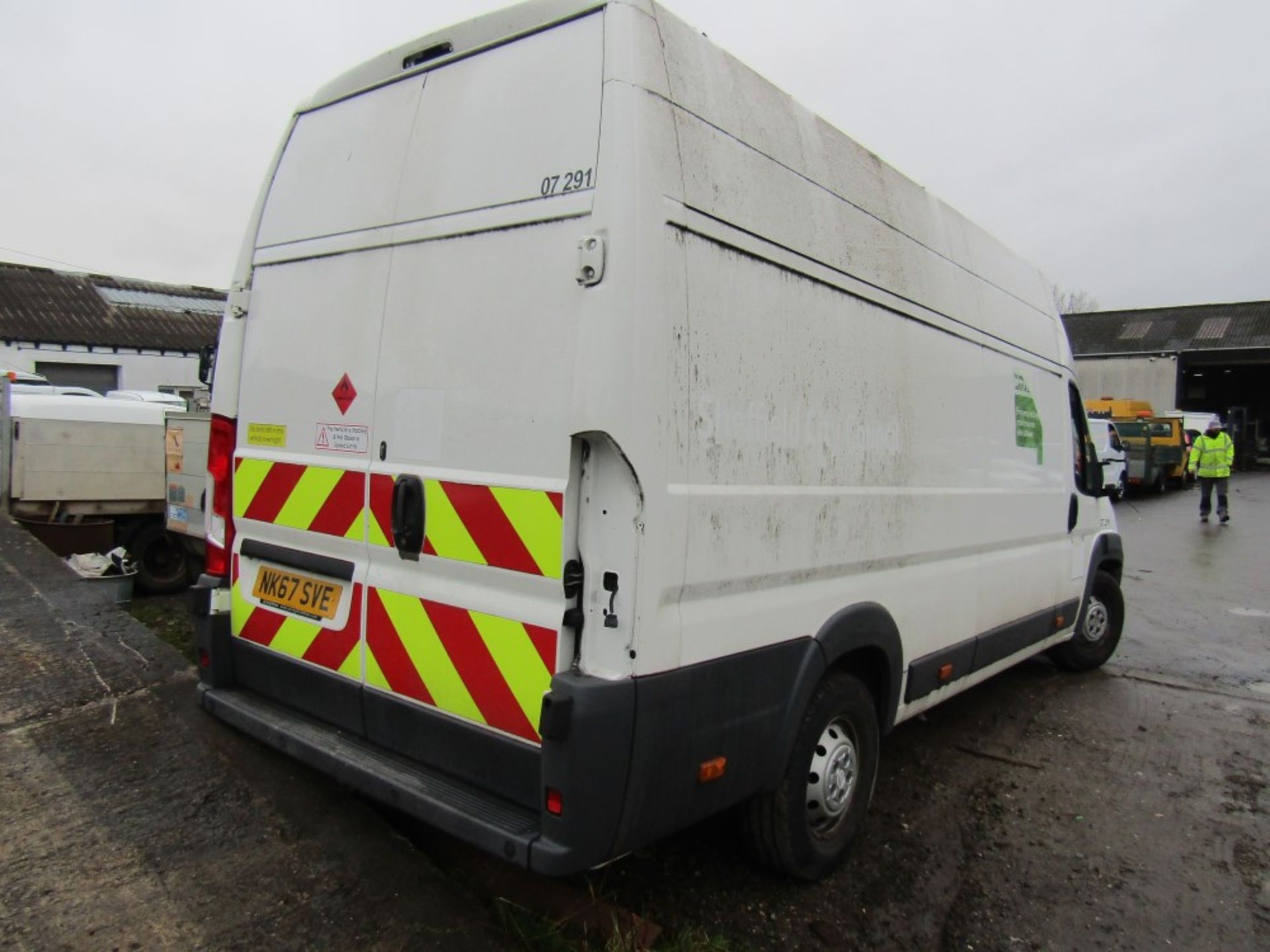 67 reg CITROEN RELAY 35 HEAVY L4H3 BLUE HDI (NON RUNNER - NOT RECORDED ON HPI) (DIRECT COUNCIL) - Image 4 of 7