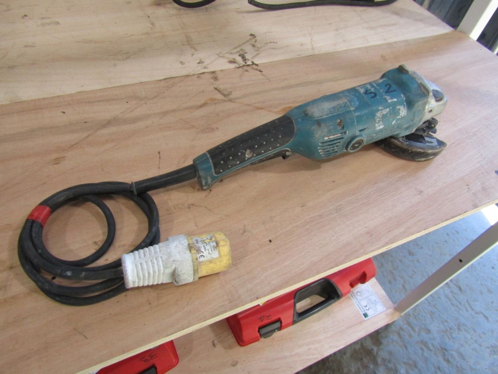 5" 110V ANGLE GRINDER (DIRECT HIRE CO) [+ VAT]