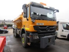 11 reg MERCEDES 3332AK 6 X 6 DEMOUNT GRITTER (DIRECT COUNCIL) 1ST REG 06/11, 19490KM INCORRECT - NEW