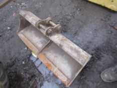 MINI DIGGER BUCKET [+ VAT]