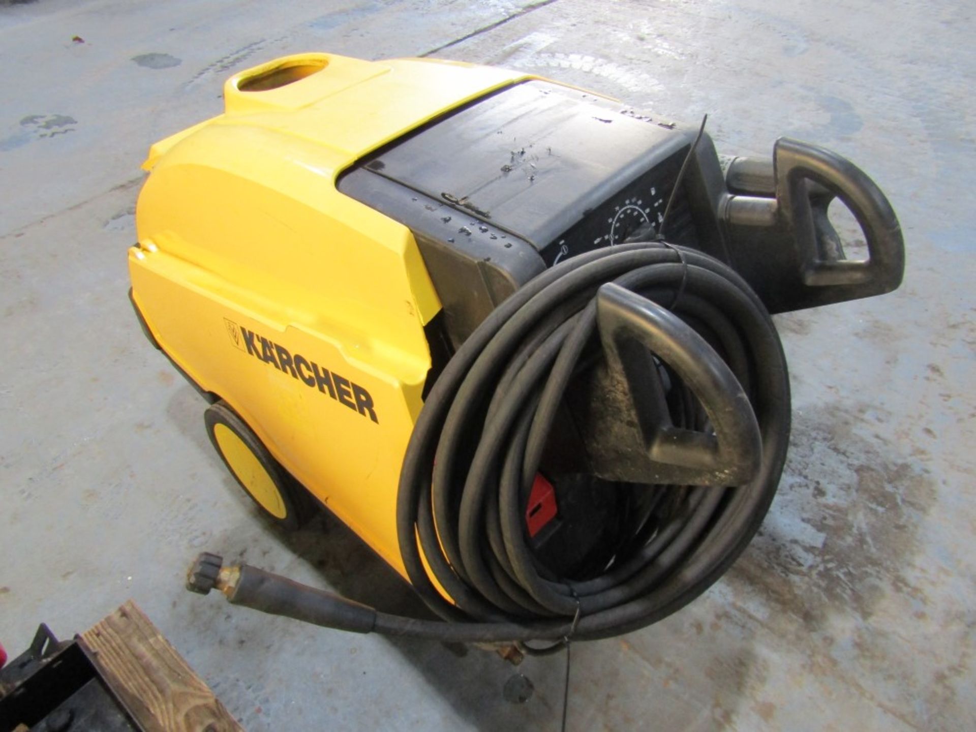 KARCHER 745 WASHER [+ VAT]