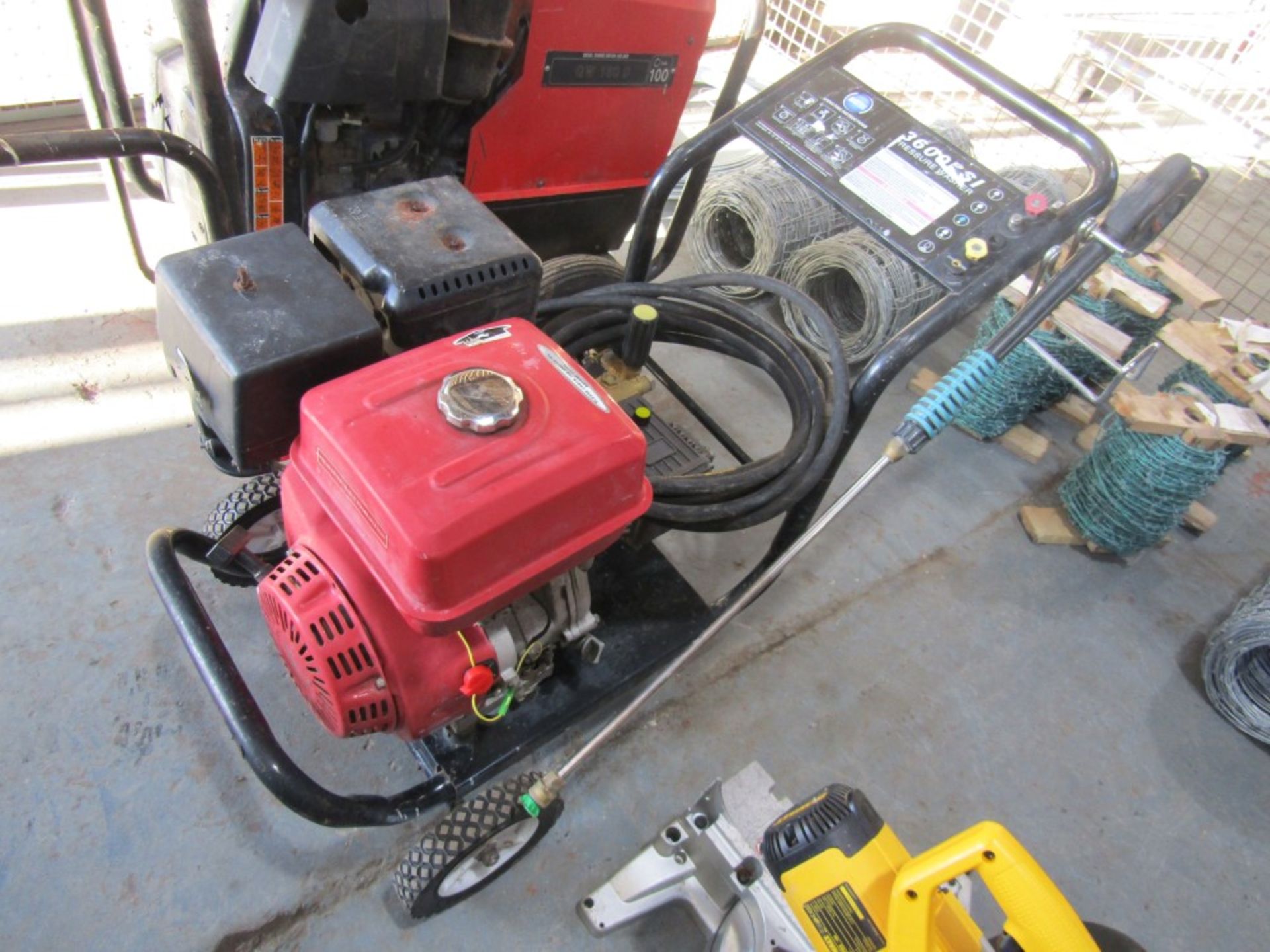 PETROL PRESSURE WASHER [+ VAT]