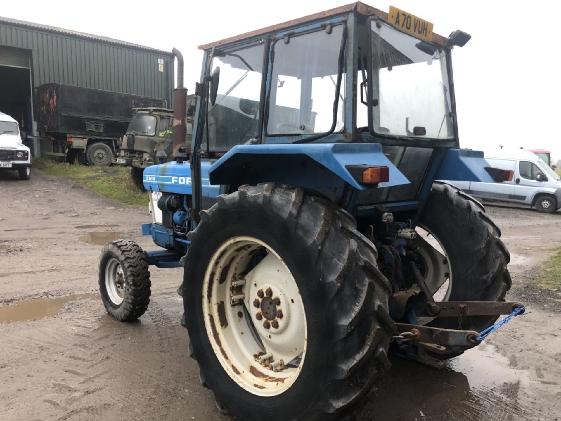 A reg FORD 5610 TRACTOR (LOCATION EDENFIELD) 7028 HOURS NOT WARRANTED, NO V5 (RING FOR COLLECTION - Image 3 of 5