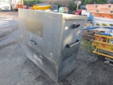 LARGE STEEL TOOL VAULT (DIRECT GAP) [+ VAT]