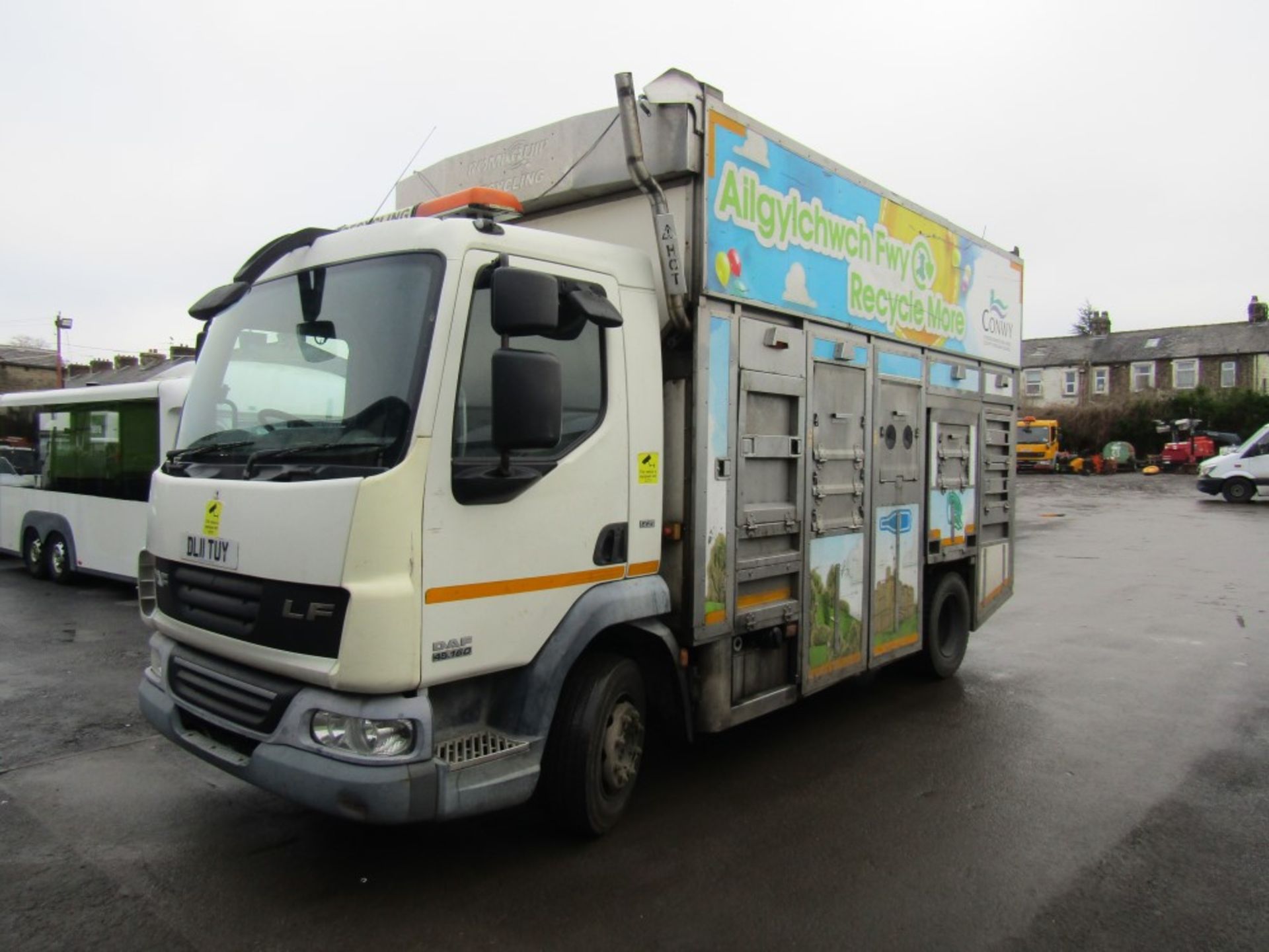 11 reg DAF FA LF45 ROMAQUIP RECYCLING COLLECTION VEHICLE (DIRECT COUNCIL) 1ST REG 07/11, TEST 10/22, - Image 2 of 6