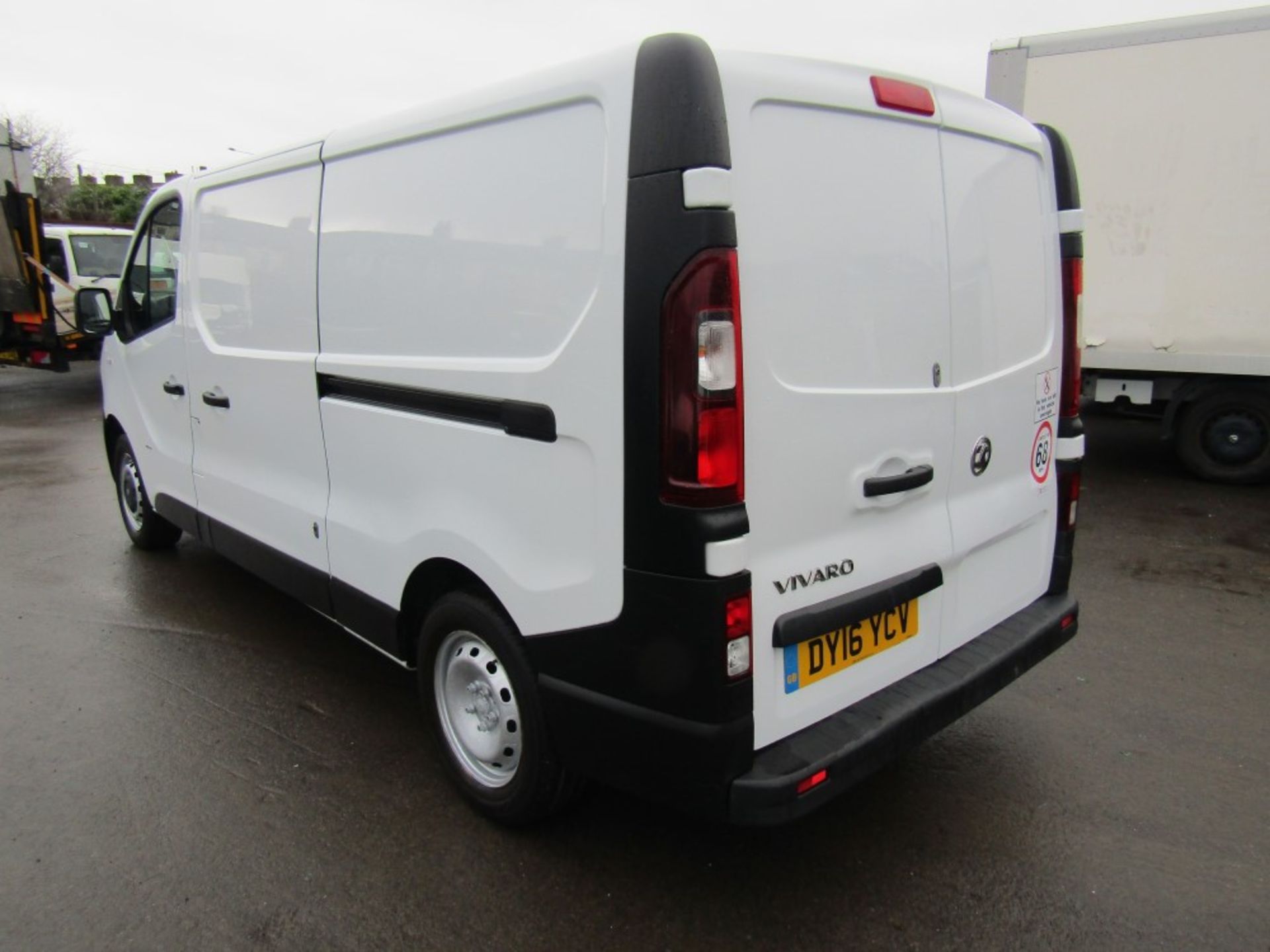 16 reg VAUXHALL VIVARO 2900 CDTI, 1ST REG 08/16, TEST 05/22, 136957M, V5 HERE, 1 OWNER FROM NEW [+ - Image 3 of 6