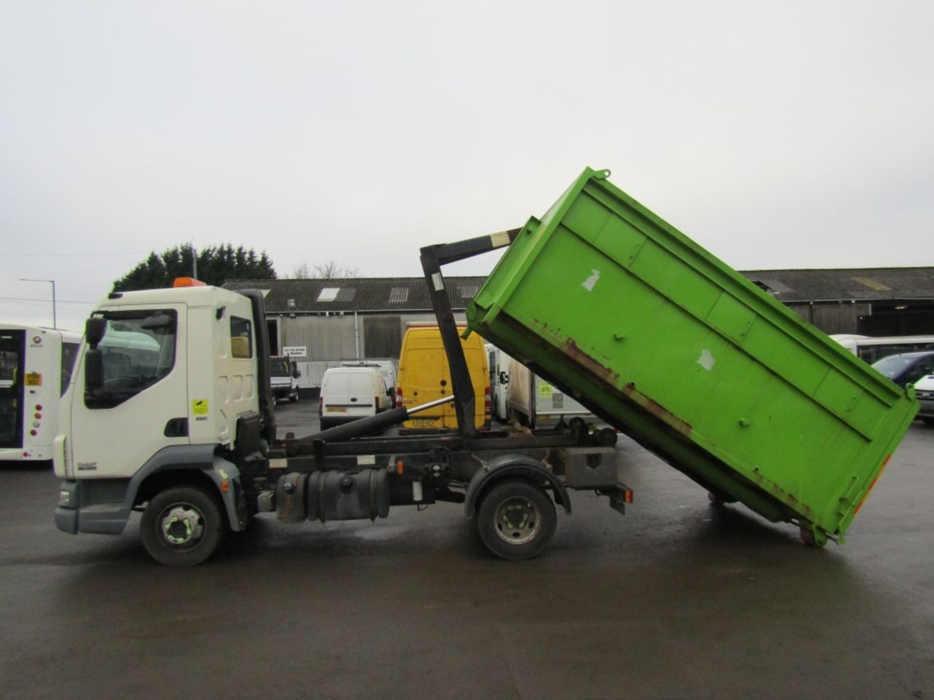 13 reg DAF FA LF45 C/W LINK-TIP HOOK LIFT SYSTEM (DIRECT COUNCIL) 1ST REG 03/13, TEST 03/22, - Image 6 of 8