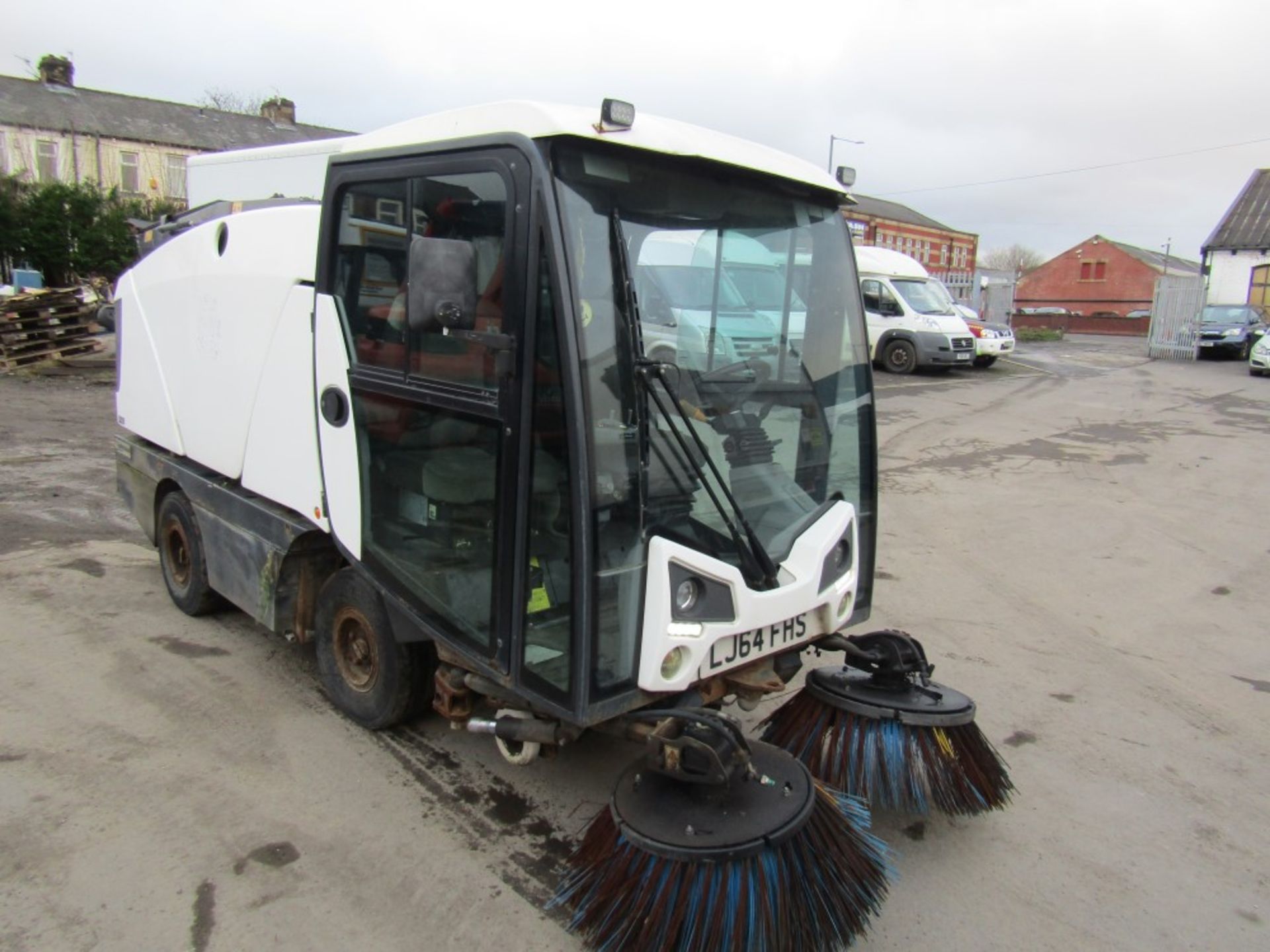 64 reg JOHNSTON CX201 SWEEPER (RUNS BUT BATTERY CHARGING ISSUES) (DIRECT COUNCIL)