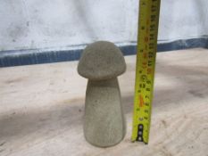 SMALL NATURAL STONE MUSHROOM [NO VAT]