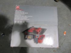 TILE CUTTER [+ VAT]