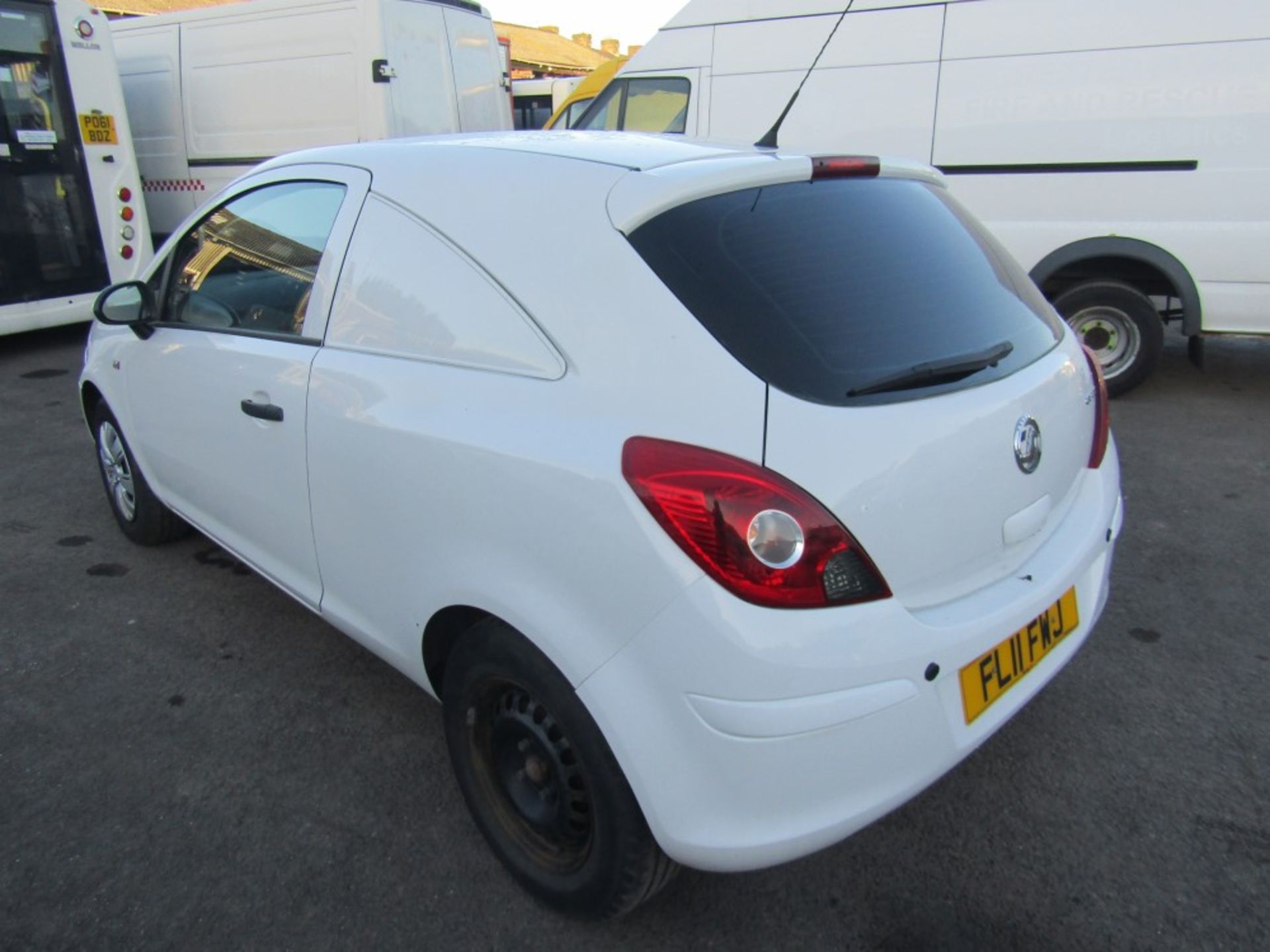 11 reg VAUXHALL CORSA SRI CDTI A/C VAN, 1ST REG 03/11, TEST 11/22, 154484M WARRANTED, V5 HERE, 2 - Image 3 of 7