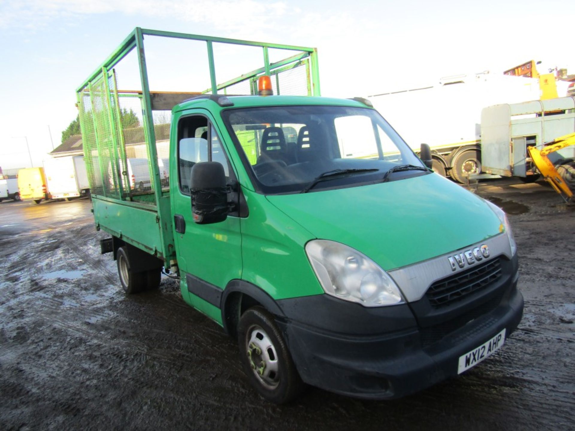 12 reg IVECO DAILY 35C11 MWB TIPPER, 1ST REG 03/12, TEST 06/22, 100762M WARRANTED, V5 HERE, 3 FORMER