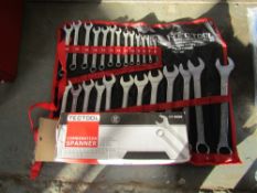 2 X 25PC SPANNER SETS [+ VAT]