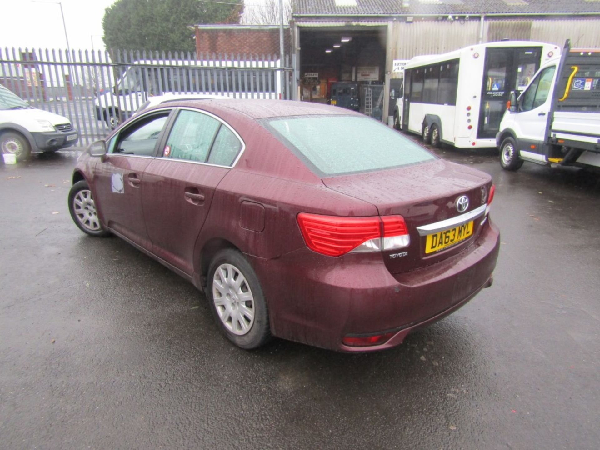 63 reg TOYOTA AVENSIS ACTIVE D-4D, 1ST REG 12/13, TEST 11/22, 224890M NOT WARRANTED, V5 HERE, 1 - Image 3 of 6