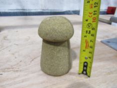 SMALL NATURAL STONE MUSHROOM [NO VAT]