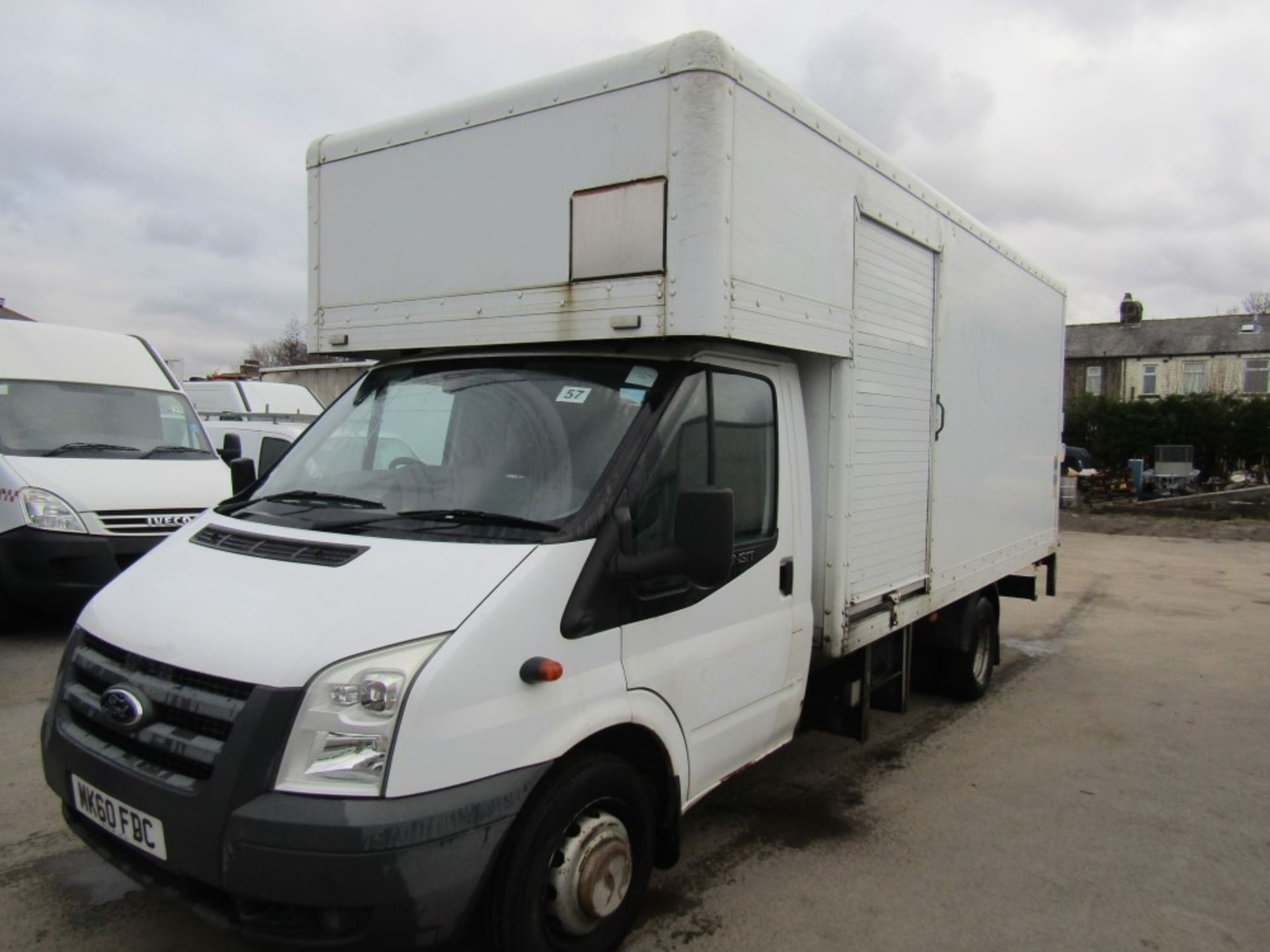 60 reg FORD TRANSIT 115 T350L RWD LUTON VAN (RUNS BUT NO STARTER MOTOR) (DIRECT COUNCIL) 1ST REG - Bild 2 aus 8