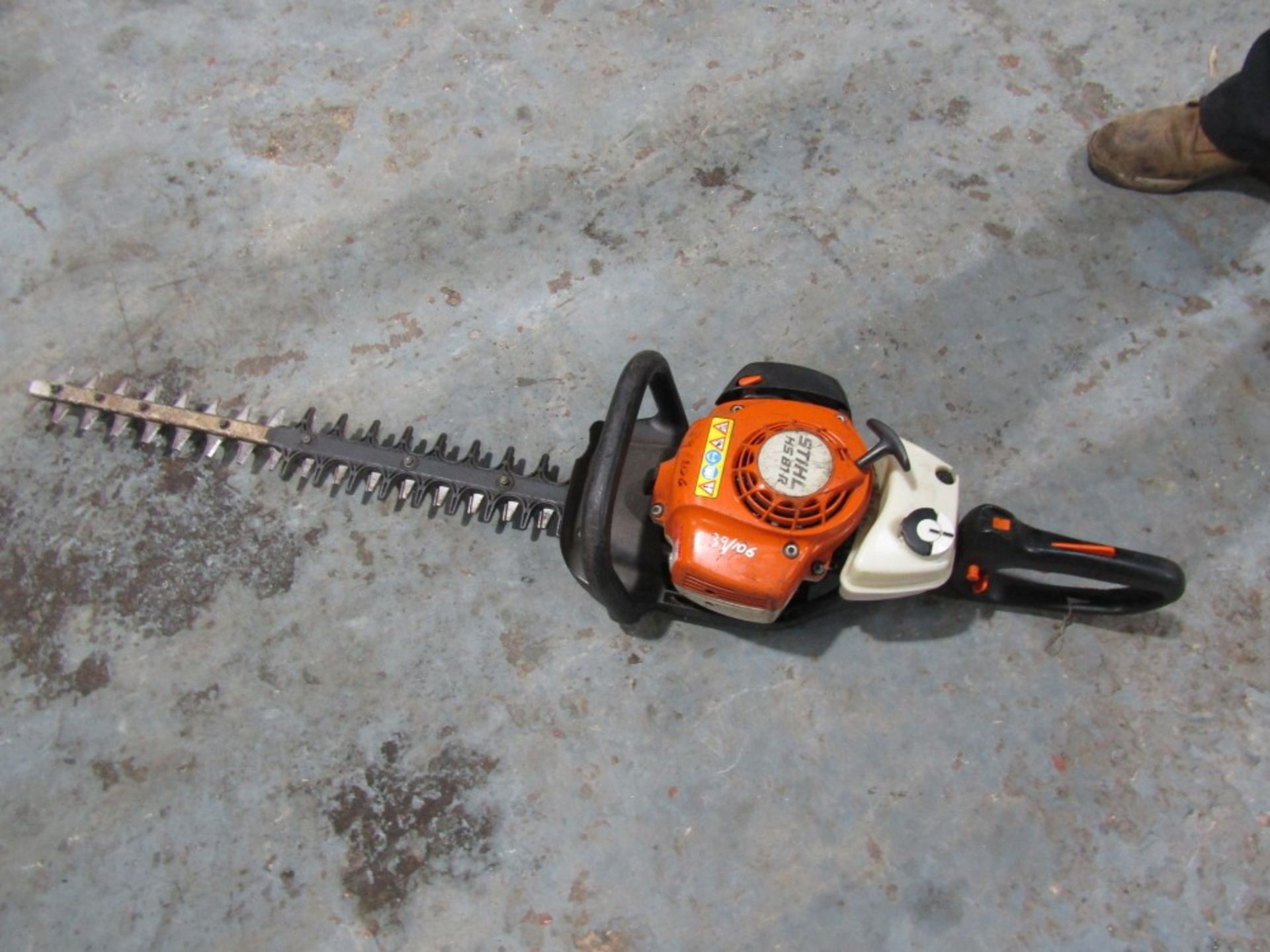 STIHL HEDGE TRIMMER (DIRECT COUNCIL) [+ VAT]