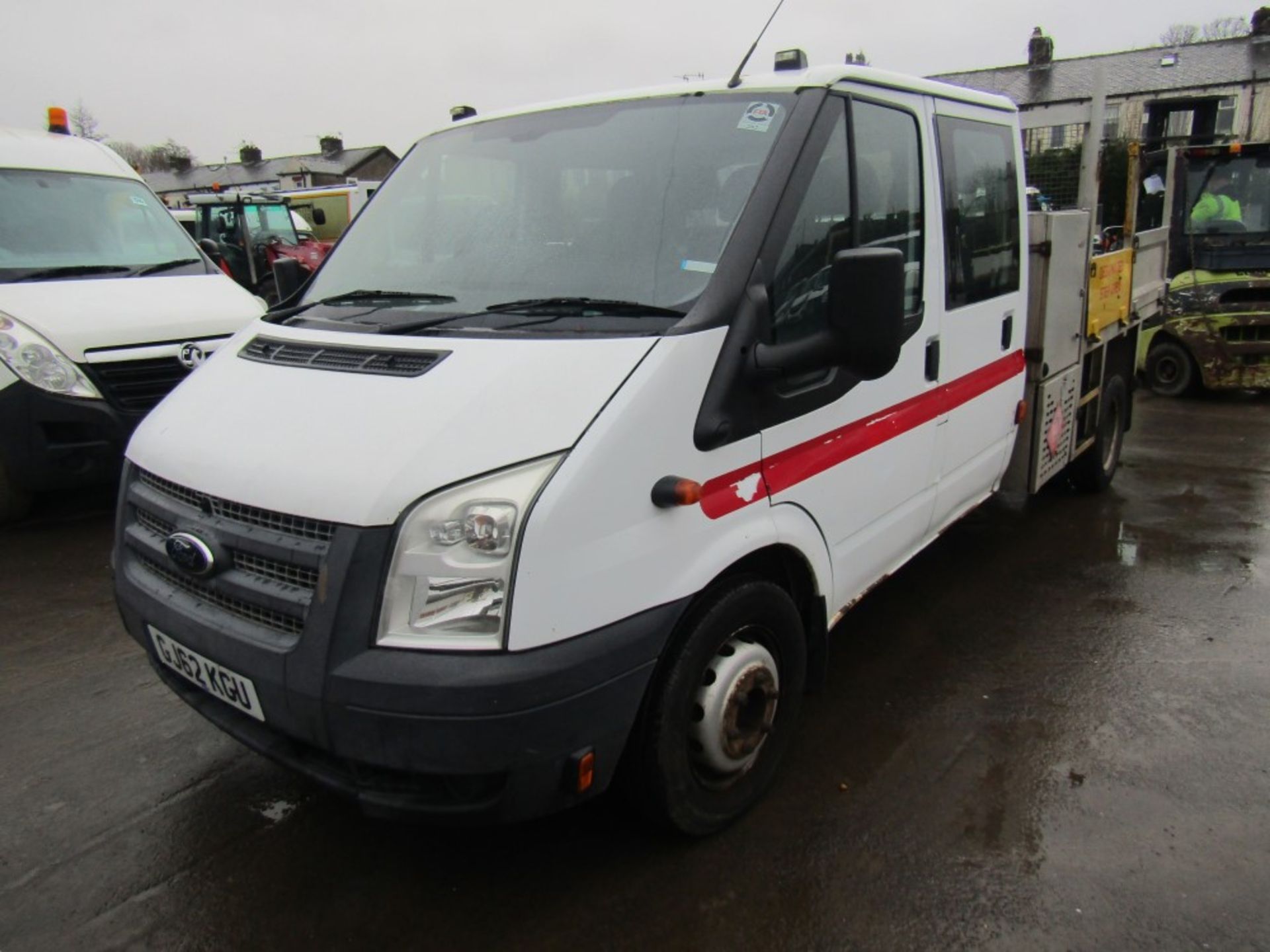 62 reg FORD TRANSIT 155 T460 RWD CREW CAB TIPPER (NON RUNNER) (DIRECT COUNCIL) 1ST REG 10/12, - Image 2 of 6
