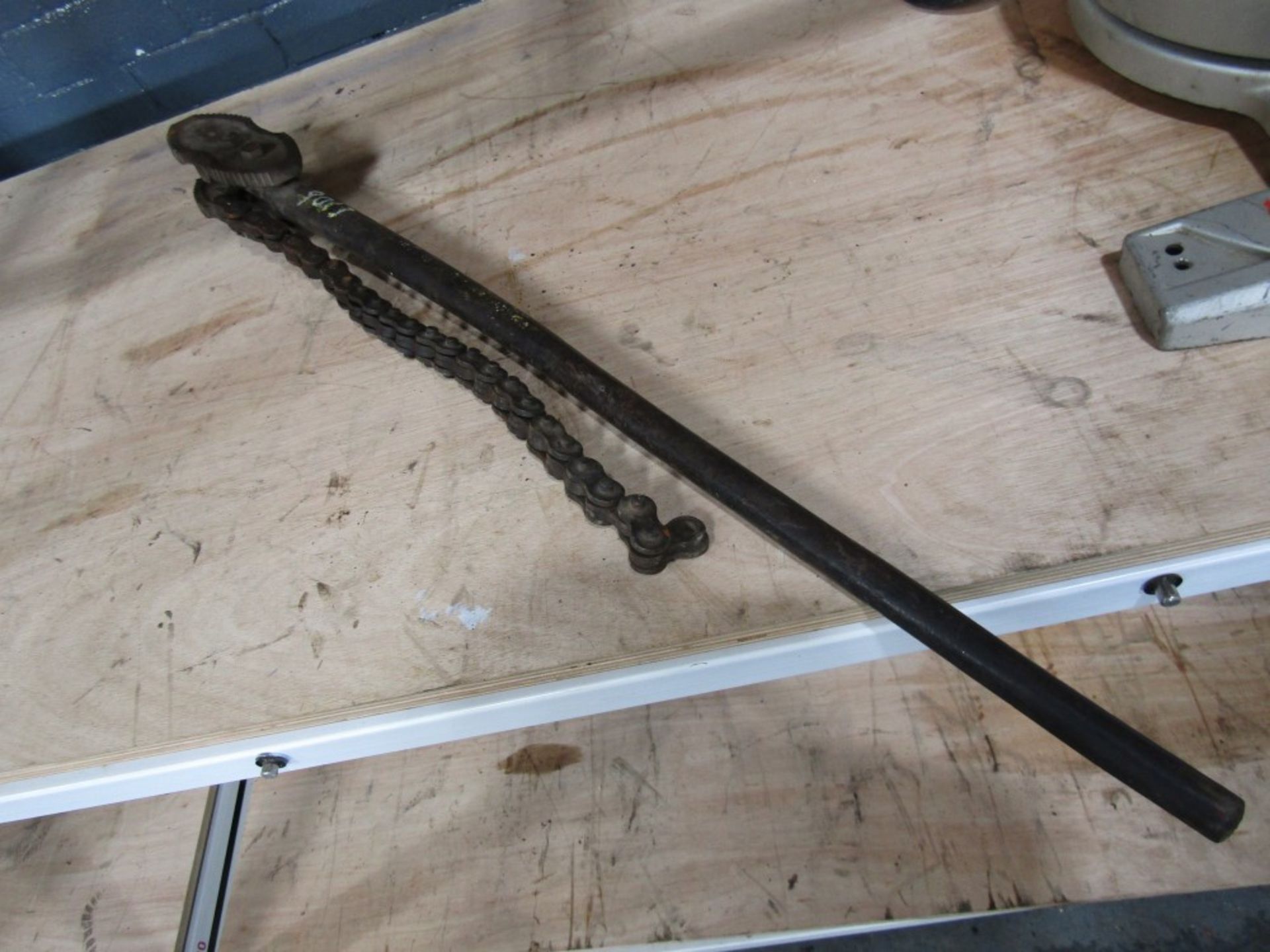 4" PIPE WRENCH CHAIN (DIRECT HIRE CO) [+ VAT]