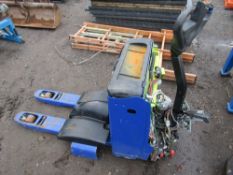 POWERED PALLET TRUCK (DIRECT GAP) [+ VAT]