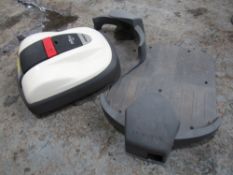 HONDA MIIMO ROBOTIC MOWER C/W 2 DOCKING STATIONS [NO VAT]