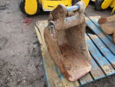 12" BUCKET (DIRECT GAP) [+ VAT]