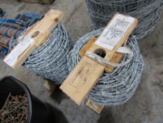 2 ROLLS OF BARBED WIRE [+ VAT]