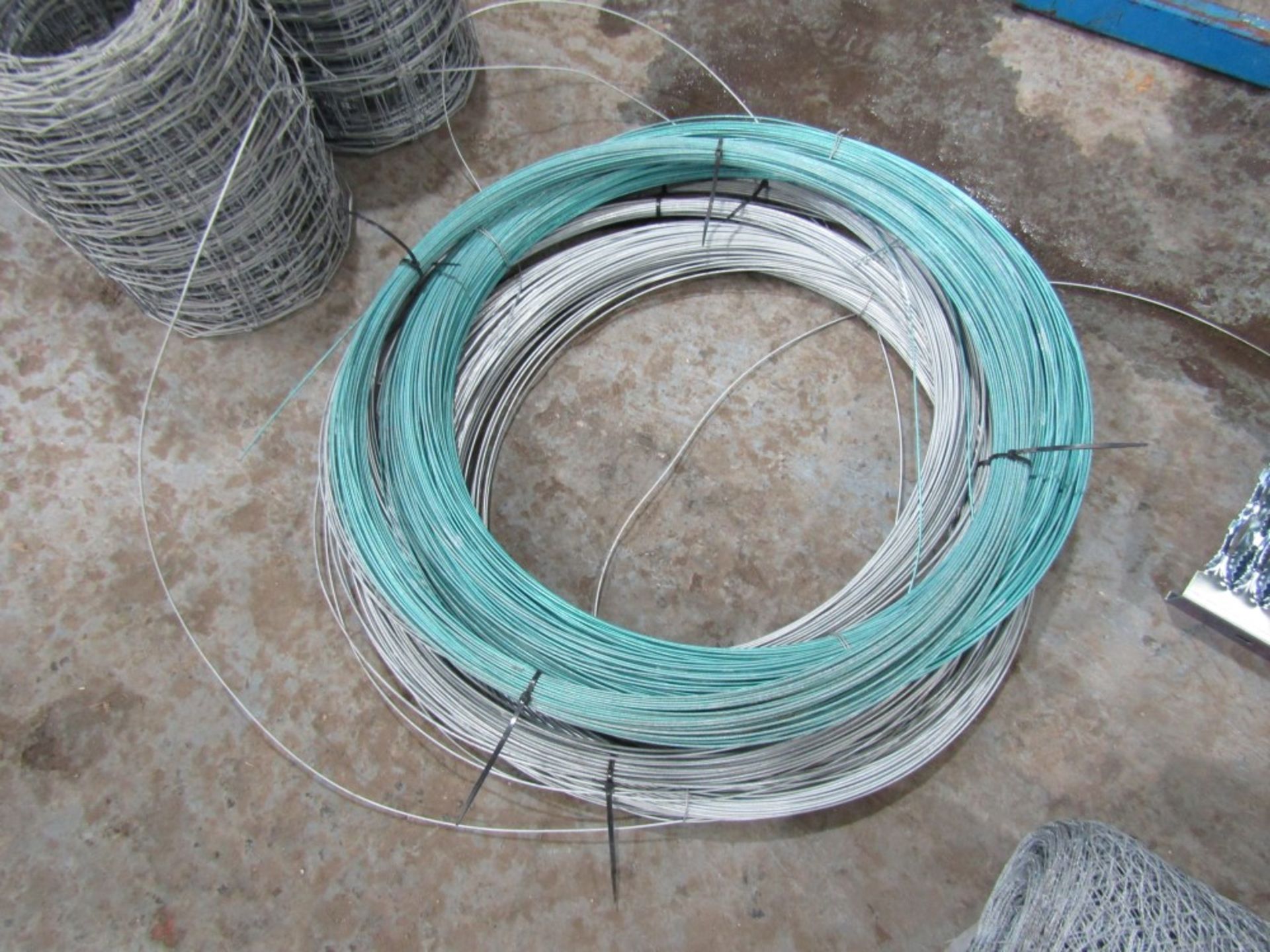 4 ROLLS OF PLAIN WIRE [+ VAT]