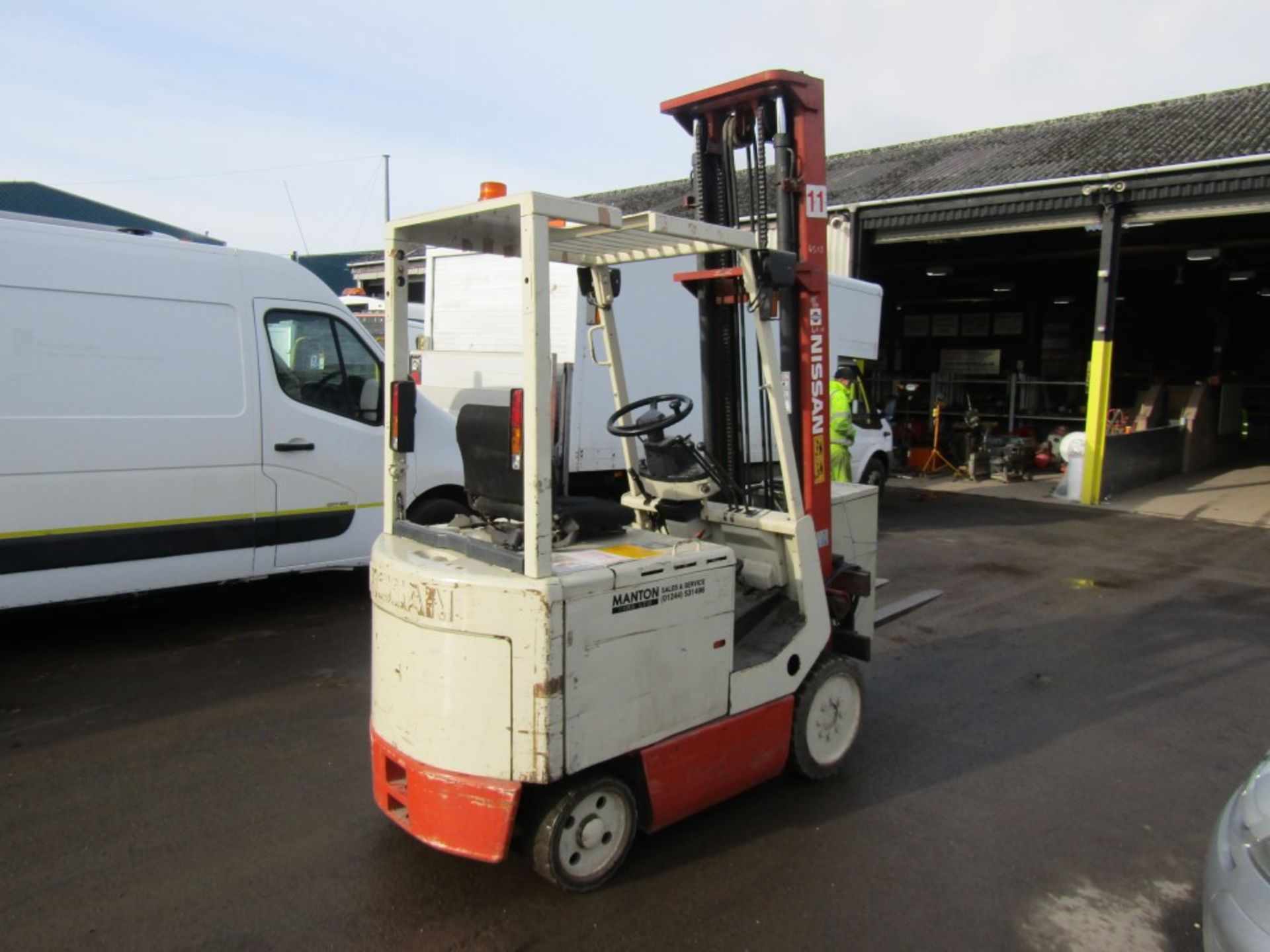 NISSAN 2T ELECRTRIC FORKLIFT [+ VAT] - Image 3 of 6