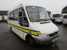 06 reg MERCEDES SPRINTER 413 CDI MINIBUS (DIRECT COUNCIL) 1ST REG 06/06, TEST 07/22, 304358KM, V5