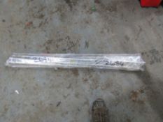 BREAKER BAR POLES [SCRAP] [+ VAT]