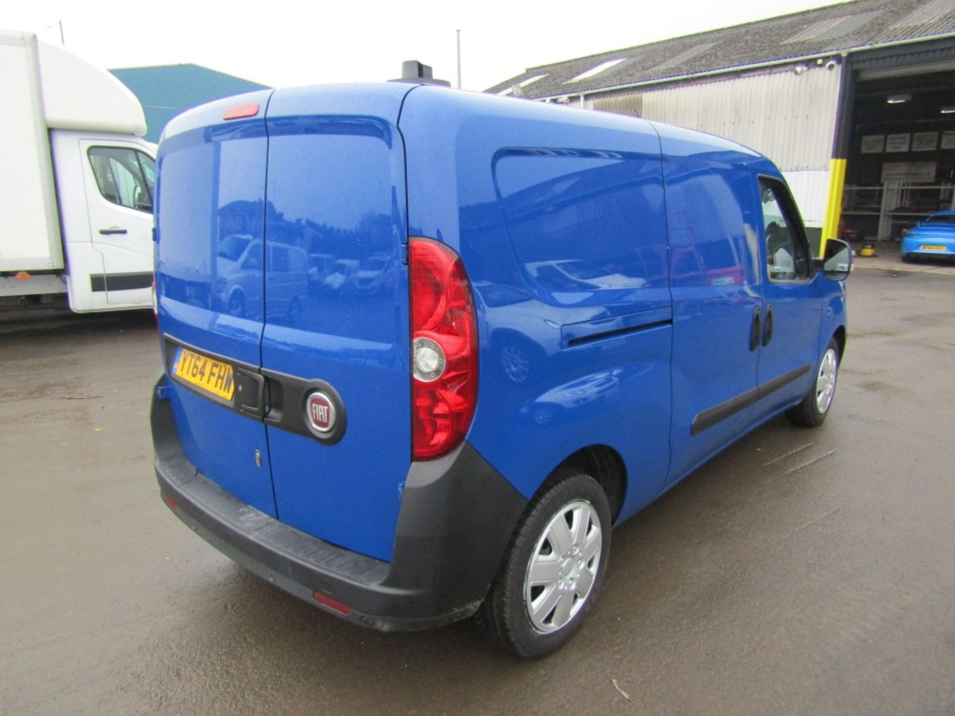 64 reg FIAT DOBLO CARGO MAXI LWB SX MULTIJET, 1ST REG 12/14, 92980M WARRANTED, V5 HERE, 1 FORMER - Image 4 of 7