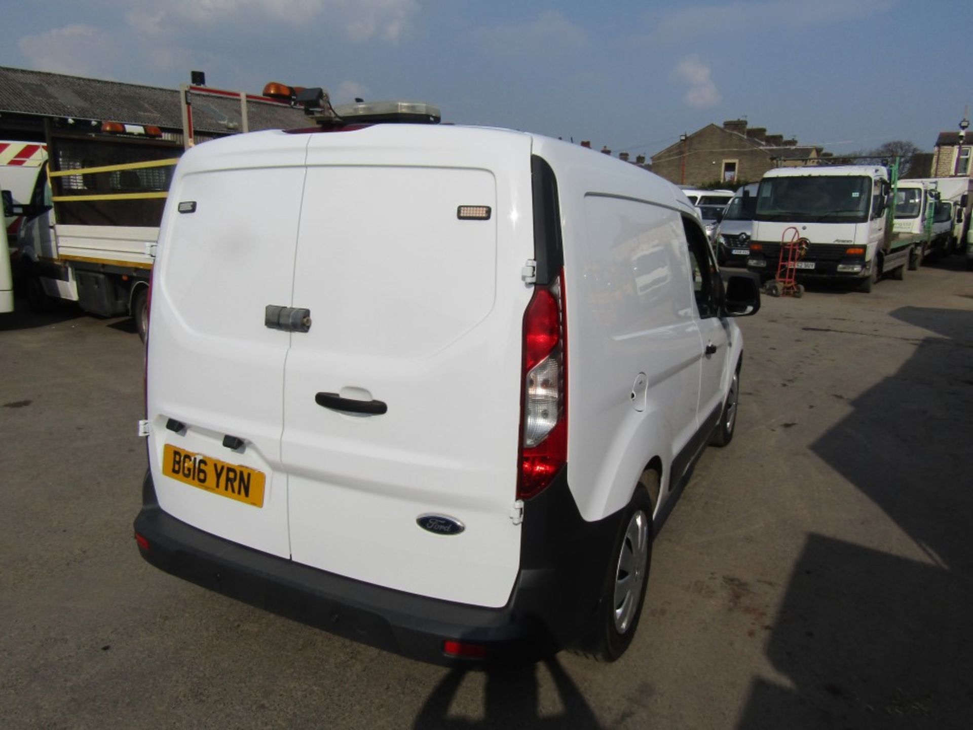 16 reg FORD TRANSIT CONNECT 200 ECONETIC, AIR CON, SECURITY LOCKS, 1ST REG 04/16, 105503M WARRANTED, - Image 4 of 7