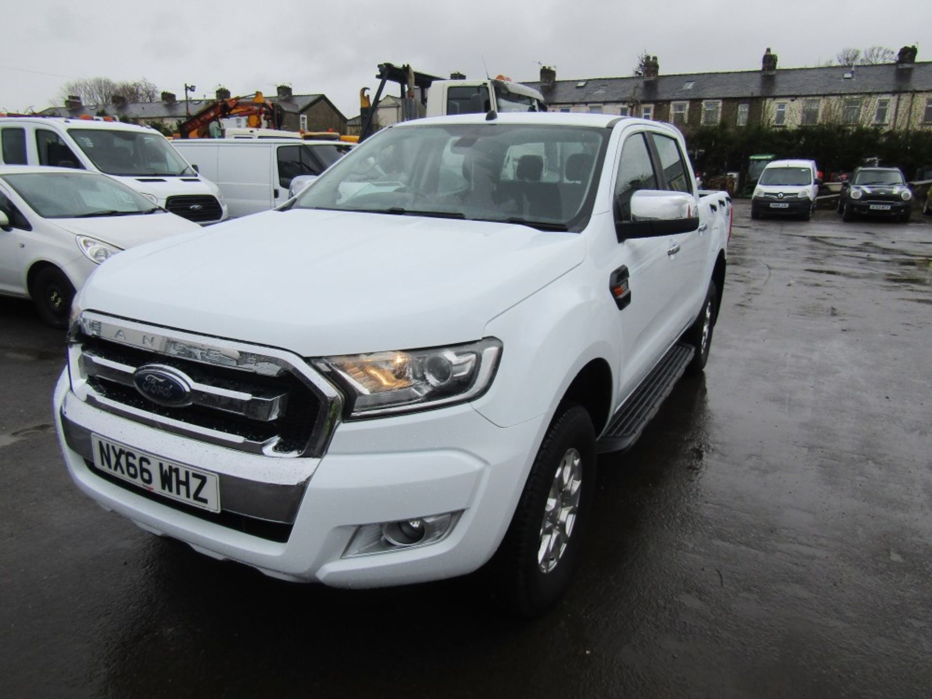 66 reg FORD RANGER XLT 4 X 4 DOUBLE CAB, AIR CON, CRUISE CON, STOP START, SPARE KEY, 1ST REG 09/16 - Image 2 of 7