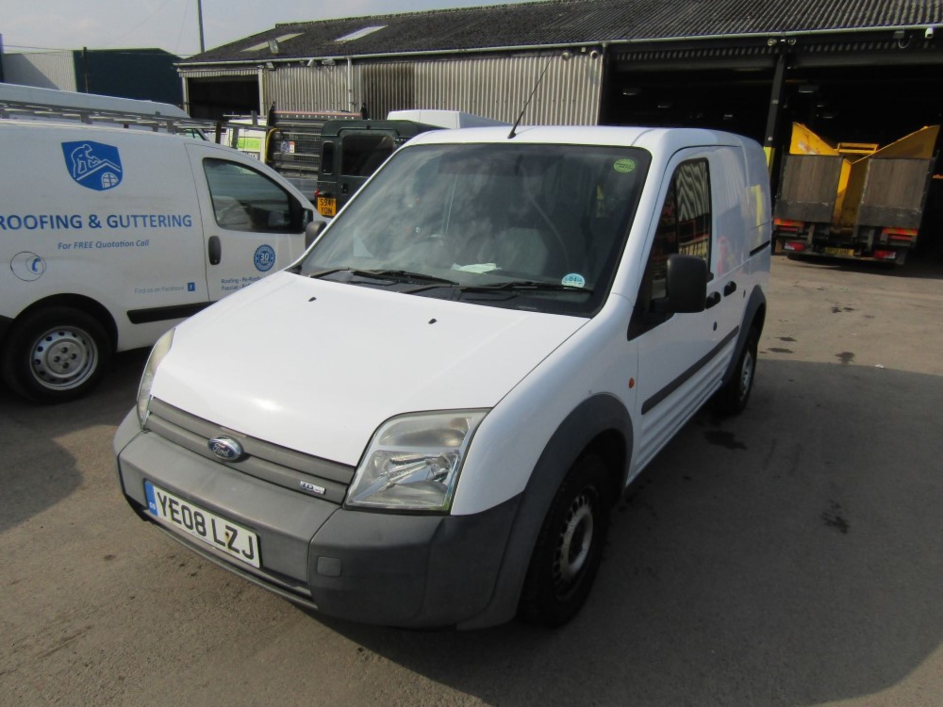 08 reg FORD TRANSIT CONNECT T210 L75 (DIRECT COUNCIL) 1ST REG 04/08, 68830M, V5 HERE, 1 OWNER FROM - Image 2 of 8