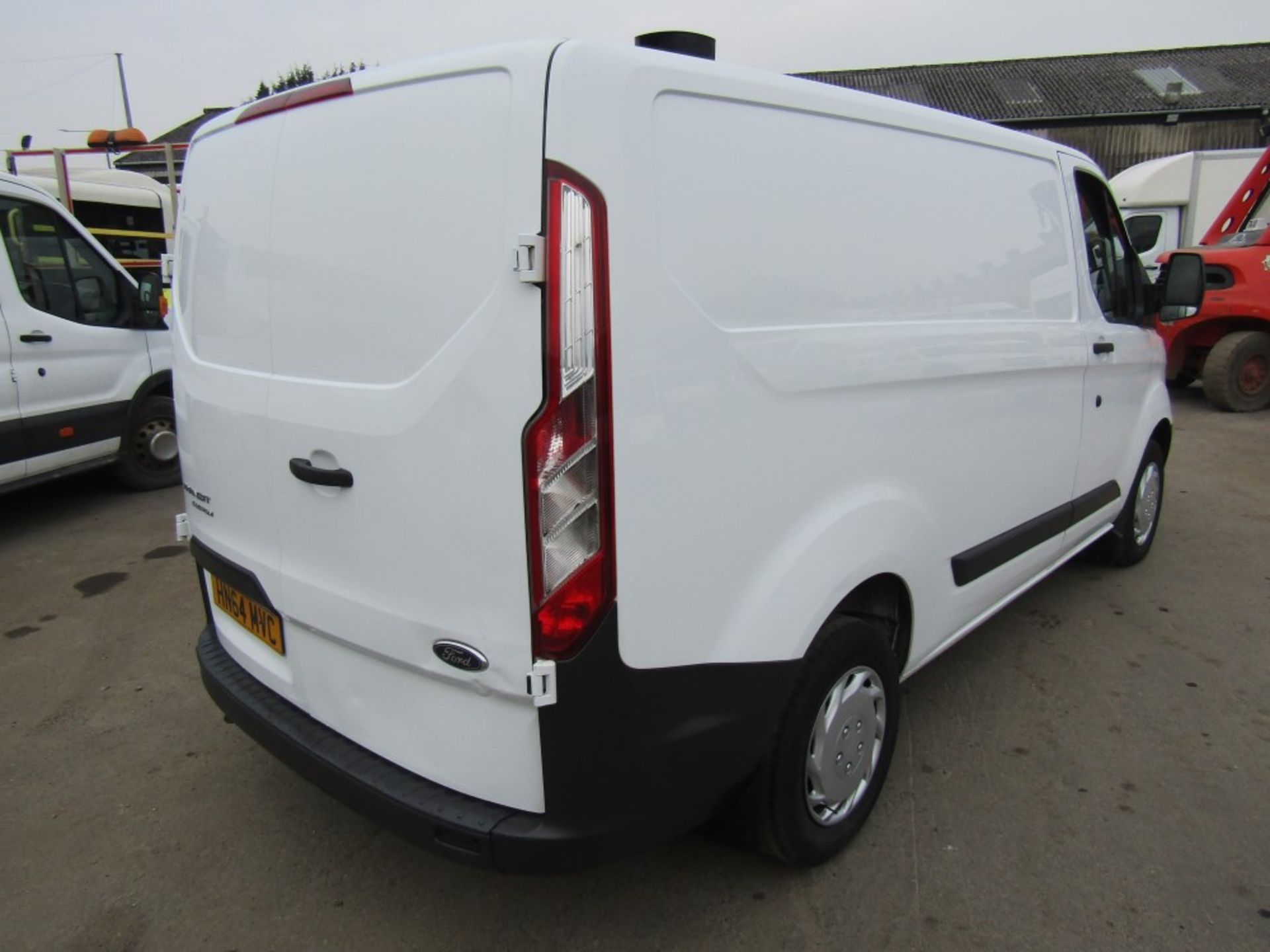 64 reg FORD TRANSIT CUSTOM 290 ECO-TECH, 1ST REG 12/14, TEST 12/22, 175001M, V5 HERE, 1 FORMER - Image 4 of 7