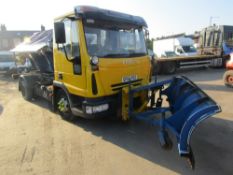 04 reg IVECO 7.5 TON ECON GRITTER C/W SNOW PLOUGH, 1ST REG 03/04, 164643KM NOT WARRANTED, V5 HERE, 4