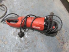 HLTI DSG 230D 9" ANGLE GRINDER [NO VAT]