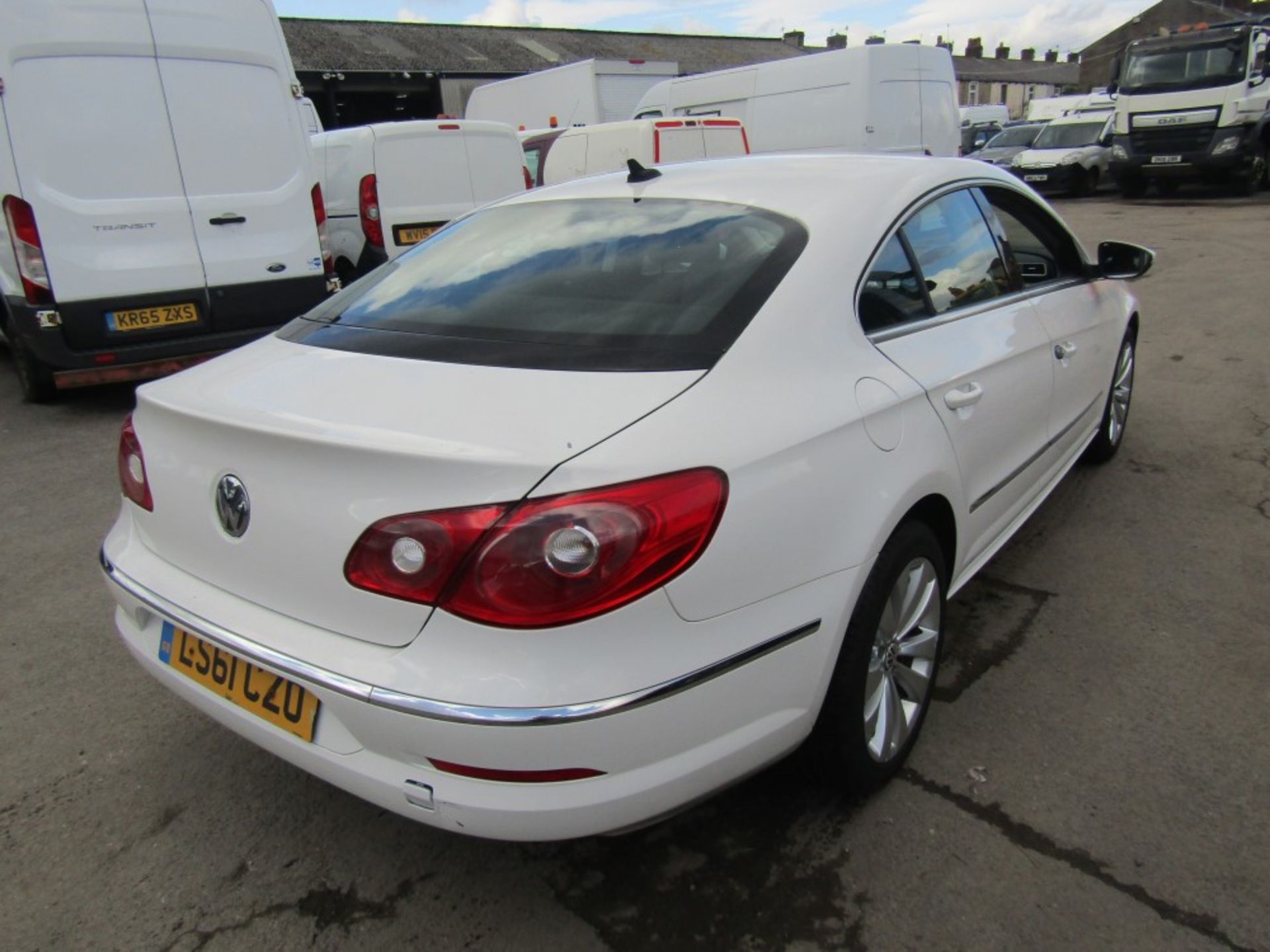 61 reg VOLKSWAGEN PASSAT CC, 1ST REG 01/12, TEST 03/23, 157676M, NO V5 [NO VAT] - Image 4 of 6