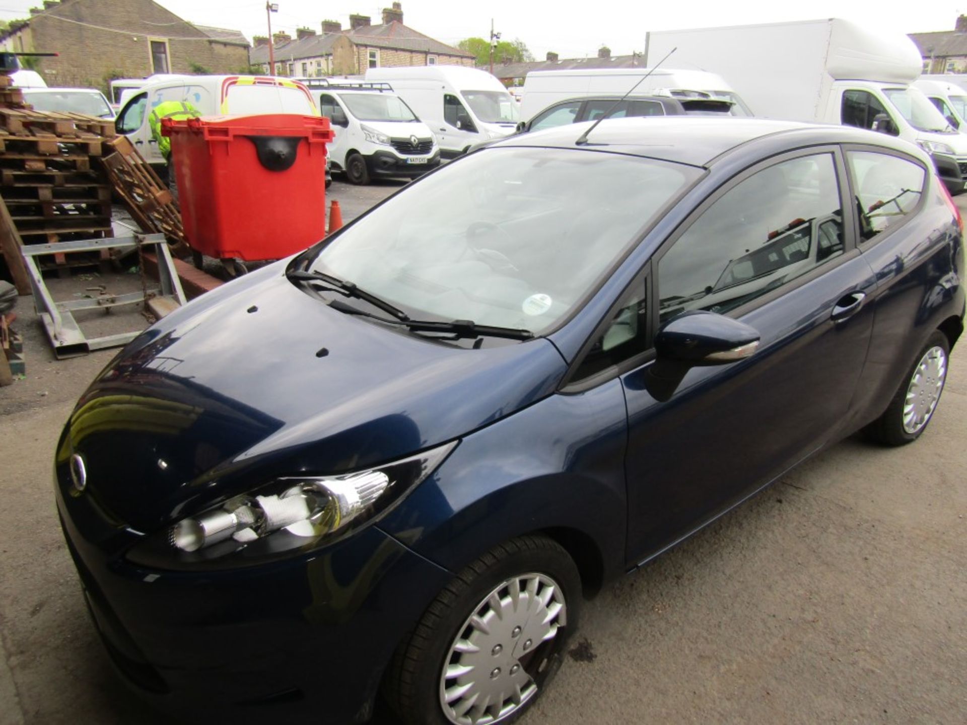 10 reg FORD FIESTA EDGE TDCI 68, 1ST REG 06/10, TEST 06/22, 116503M WARRANTED, V5 HERE, 1 OWNER FROM - Image 2 of 6