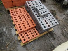 3 X PALLETS OF BRICKS [NO VAT]