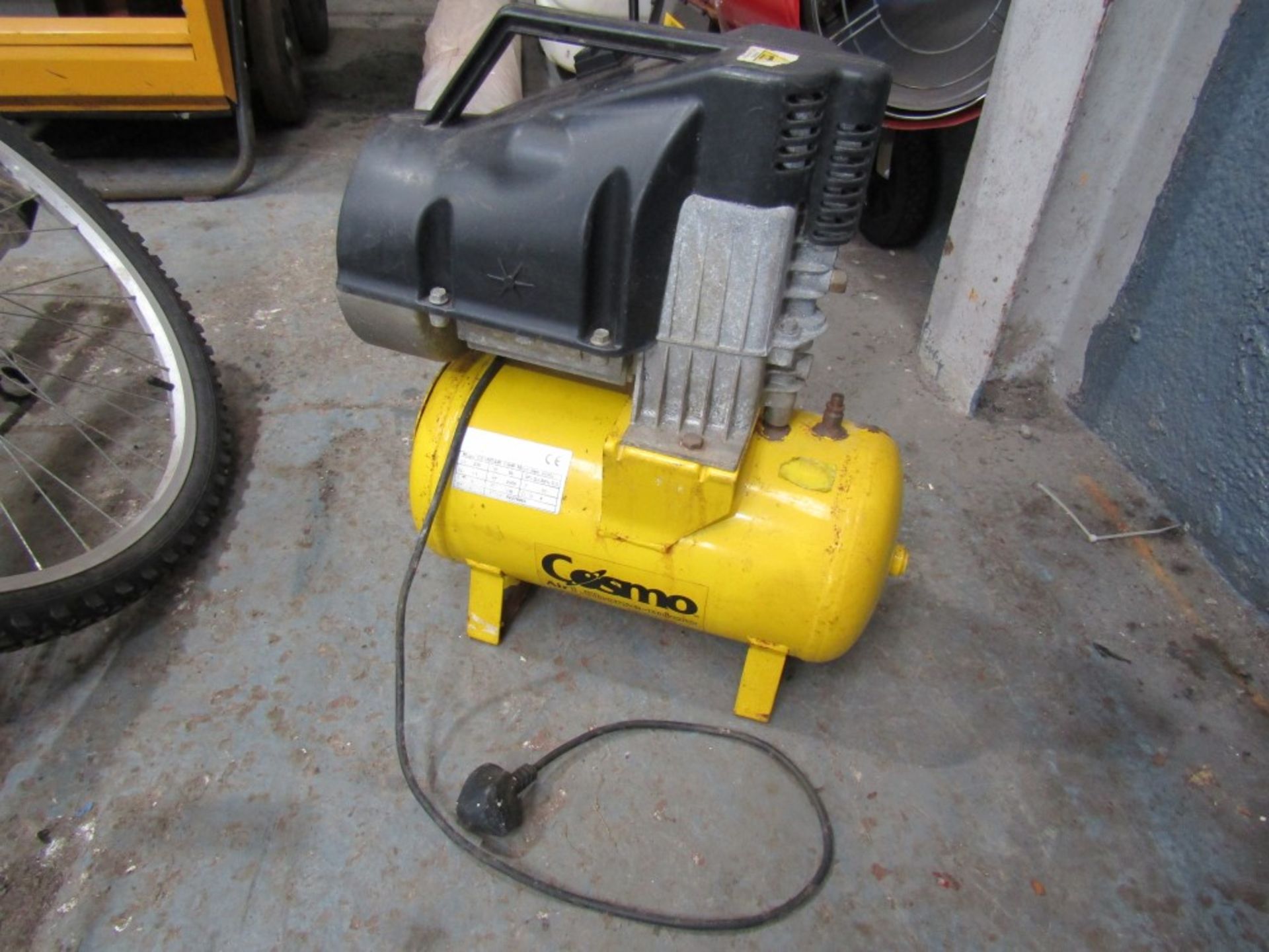 AIR COMPRESSOR [NO VAT]