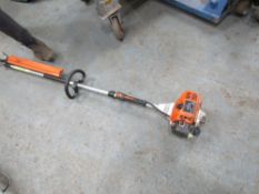 STIHL HT106 HEDGE TRIMMER (DIRECT UNITED UTILITIES WATER) [+ VAT]