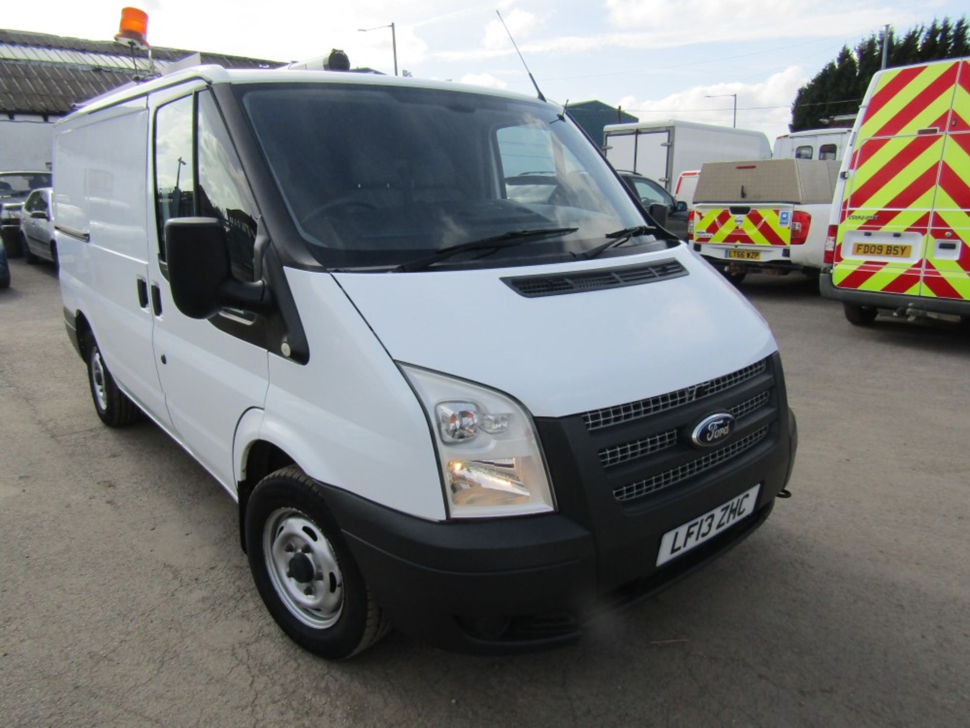 13 reg FORD TRANSIT 100 T300 FWD, 1ST REG 03/13, 99426M WARRANTED, V5 HERE, 1 OWNER FROM