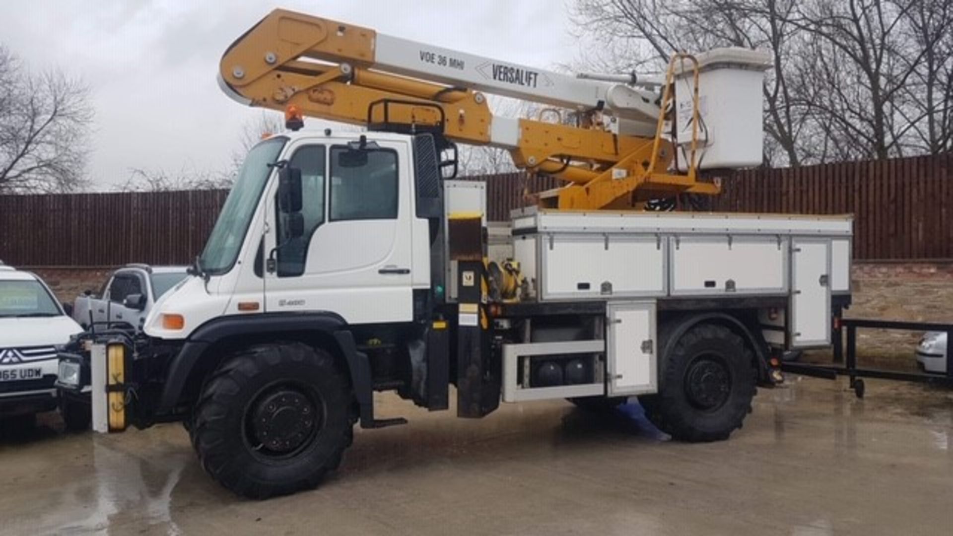 57 reg MERCEDES UNIMOG TOWER WAGON (LOCATION SHEFFIELD) 1ST REG 09/07, 81308KM, V5 HERE (RING FOR