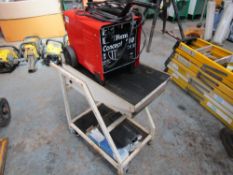 FERM CONCEPT ELECTRIC WELDER C/W TROLLEY, MASK & WELDING RODS [NO VAT]